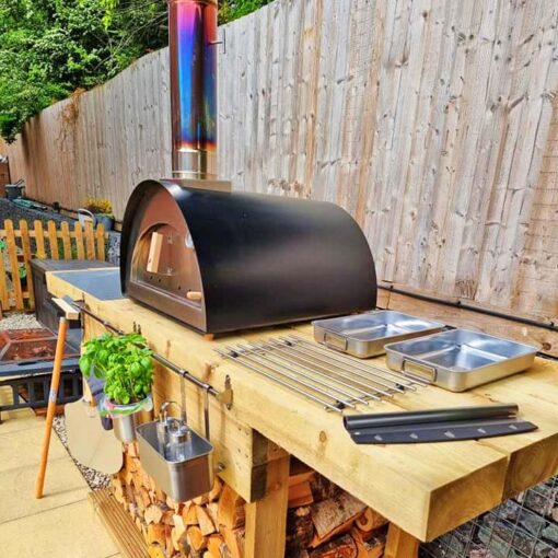 Igneus Classico wood fired pizza oven