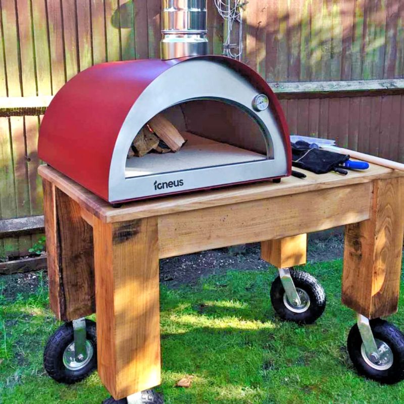 Igneus Classico wood fired pizza oven