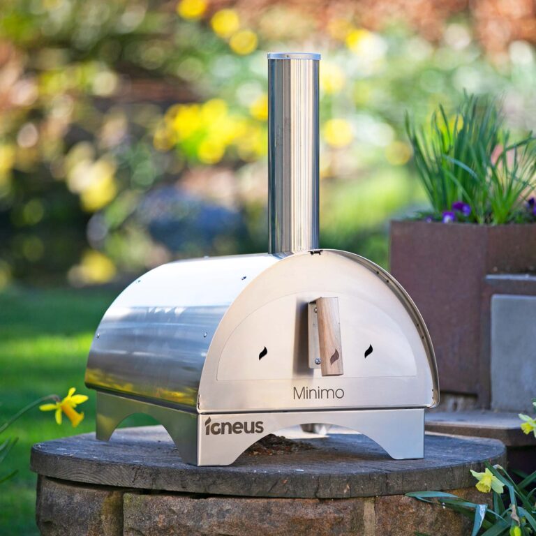 Igneus Minimo Portable wood fired pizza oven