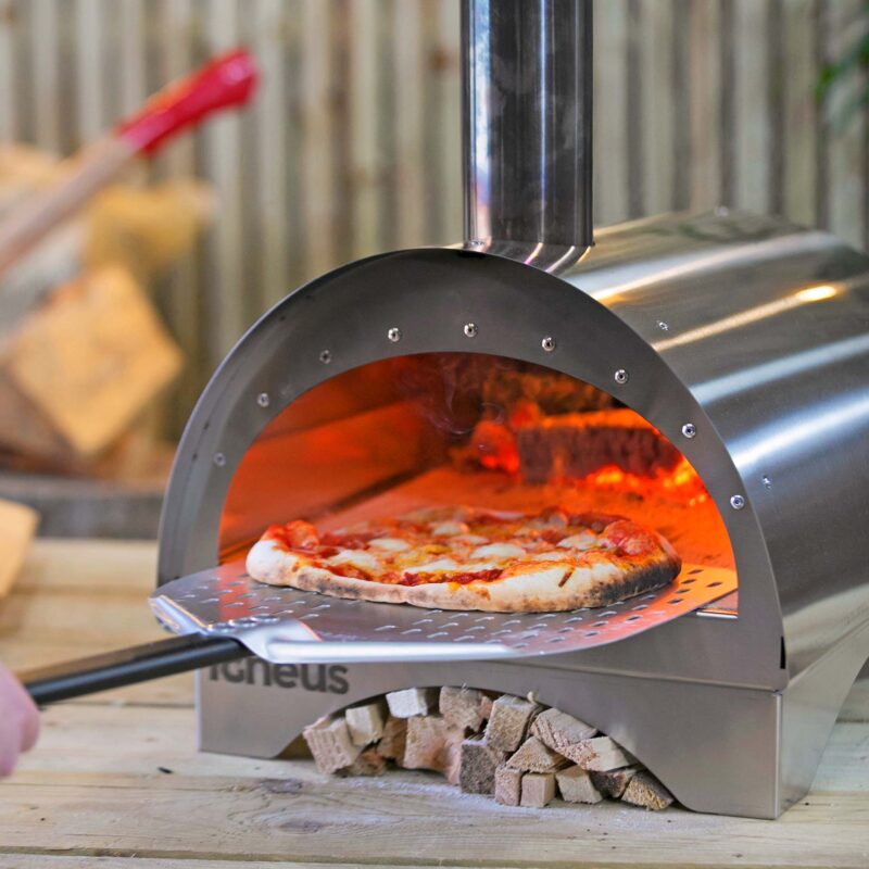 Igneus Minimo portable wood fired pizza oven