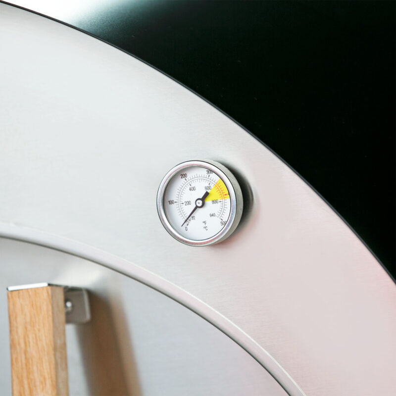 Igneus Pro 750 wood fired pizza oven - thermometer - igneus wood fired pizza ovens uk