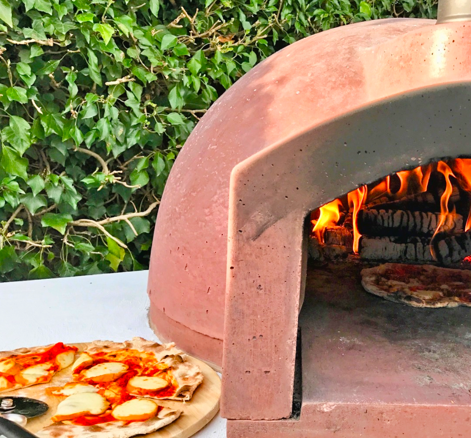 Igneus Ceramiko 600 pizza oven