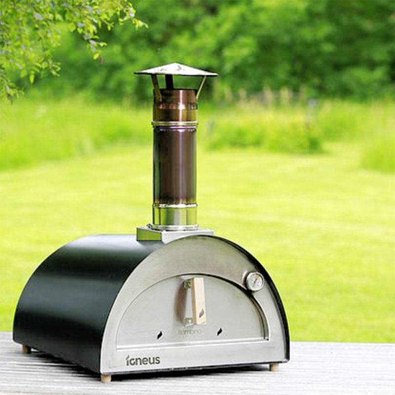 Igneus Bambino wood fired pizza oven