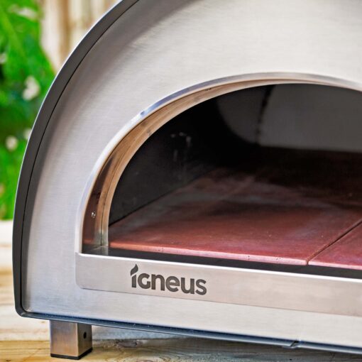 Igneus Professional Firebricks - Igneus wood fired pizza ovens uk