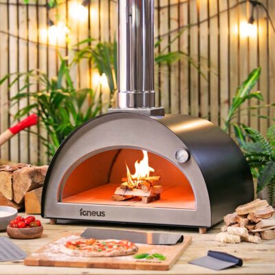 Igneus Classico wood fired pizza oven - lighting